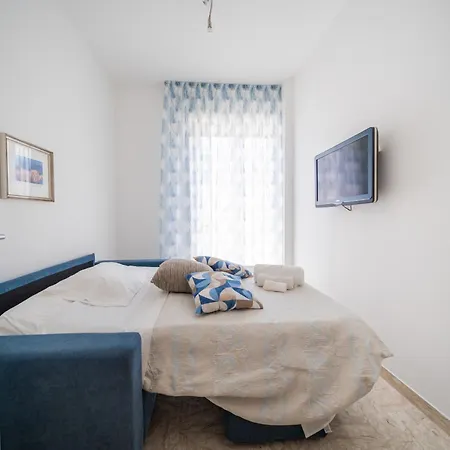 Sguardo A Ponente - By Enjoypuglia
