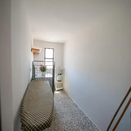 Sguardo A Ponente - By Enjoypuglia * Конверсано